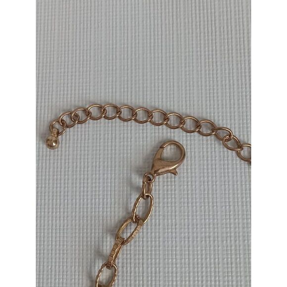 Green Blue Triple Flower Beaded Design Gold Toned Chain Statement Style Necklace - Picture 8 of 10